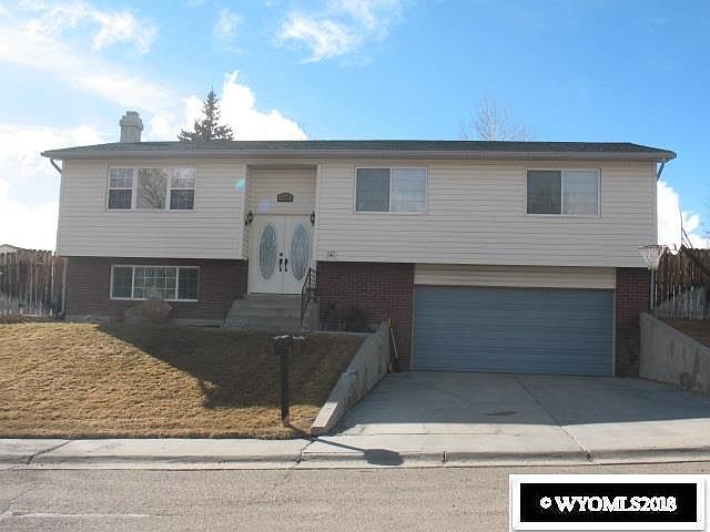 1st image of 1325 Sorensen Dr