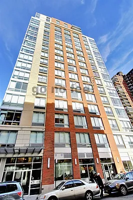 Rented by K&R Realty | media 14