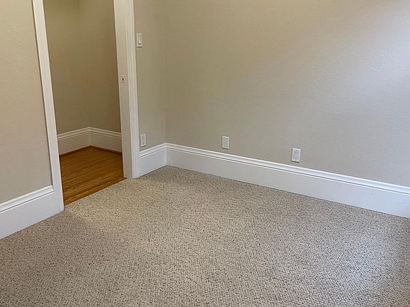 5th image of 1000 Powell St APT 36