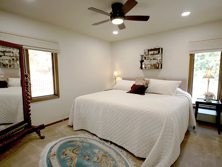 2nd King Bedroom
