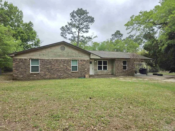 1573 Chippendale Cir, Cantonment, FL 32533