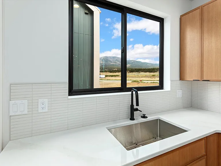 107 Confluence Rd #1 — Photo 9