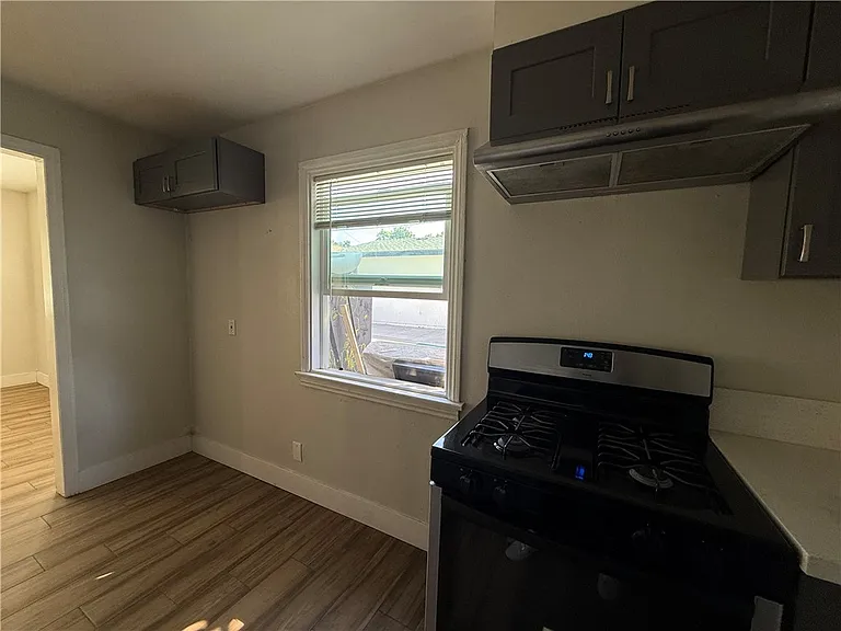 924 W Chestnut Ave #9241/2 — Photo 19