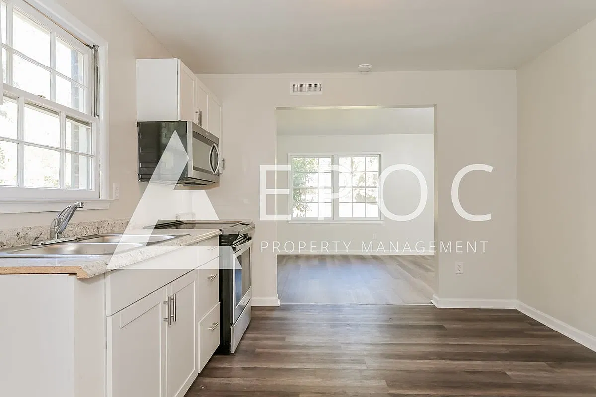 1728 Gavin Dr — Photo 4