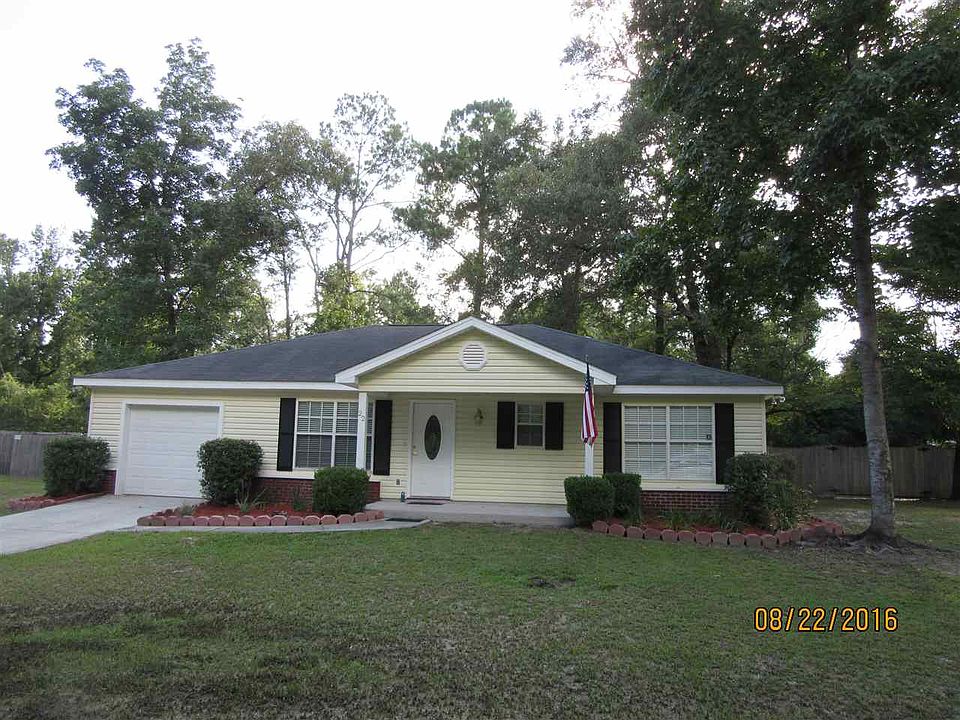 1st image of 22 Coral Way