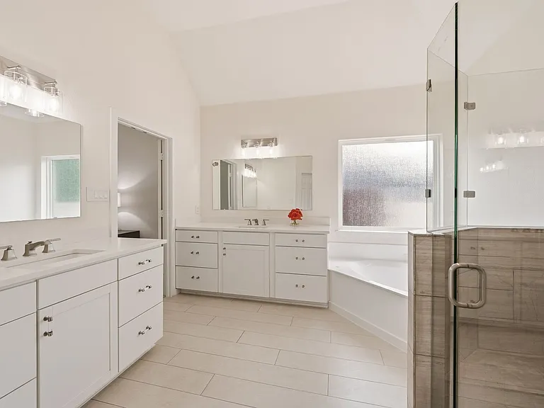 4805 Mill Creek Dr — Photo 17