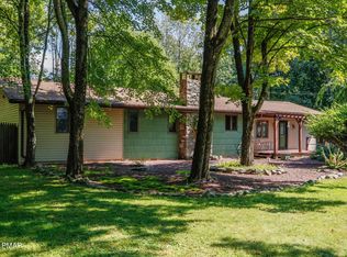 121 Matterhorn Rd, Henryville, PA 18332