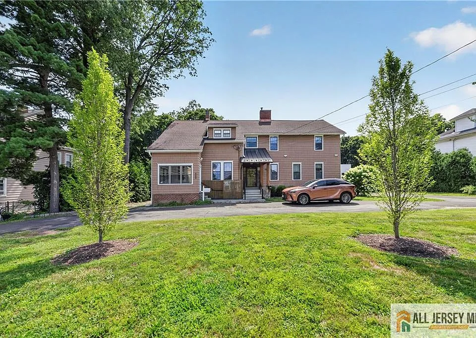 1048 Prospect St #1048