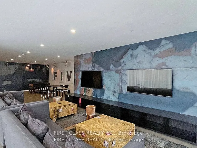5 Saint Joseph St #412 — Photo 16