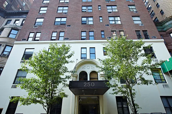 Sold by Real Direct | media 1