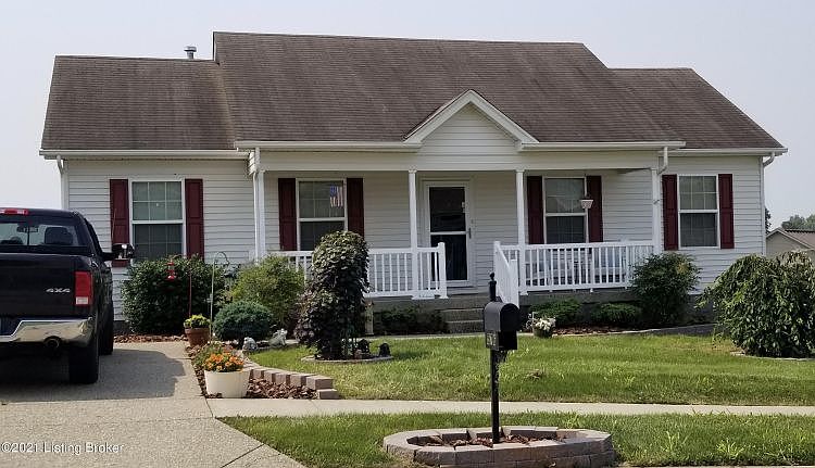 1st image of 576 Birchwood Cir