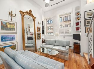 23 Waverly Pl, New York, NY 10003