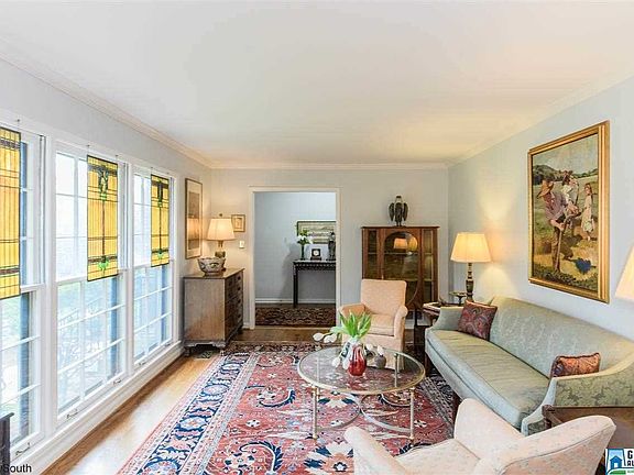 5th image of 2632 Swiss Ln