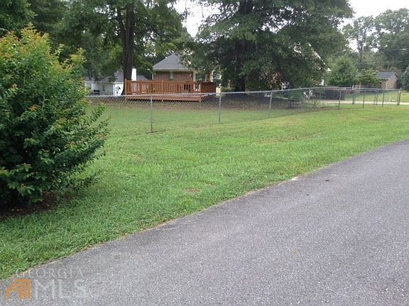 3rd image of 30 Westwood Dr