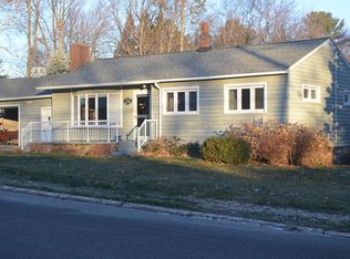 900 Clark St, Marquette, MI 49855