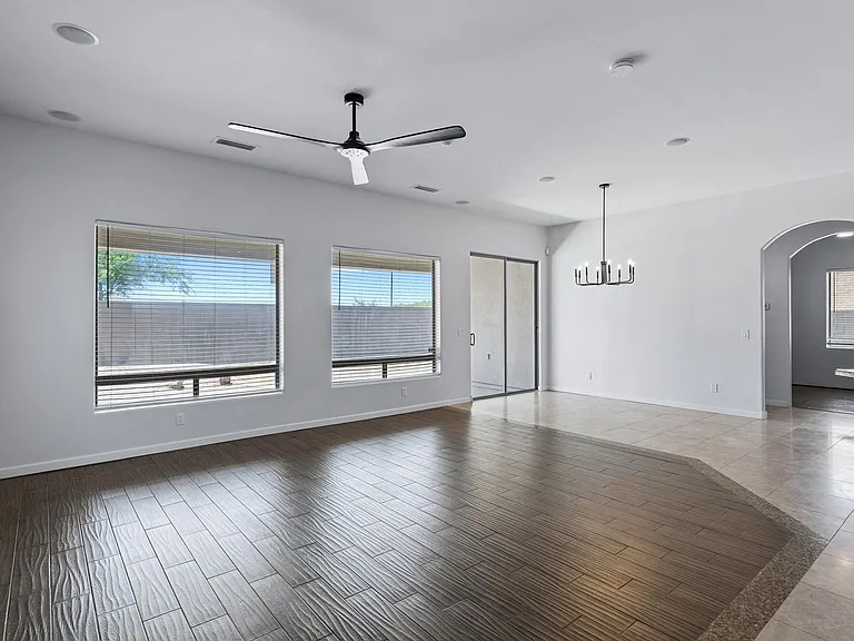 21439 E Maya Rd — Photo 12