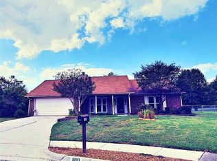 1093 Kerr Dr SE, Huntsville, AL 35803