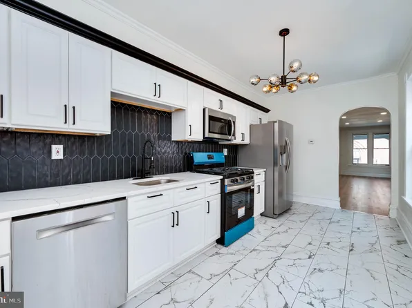 239 S 12th St, Reading, PA 19602