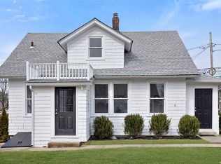 34 Nassau St, Syosset, NY 11791