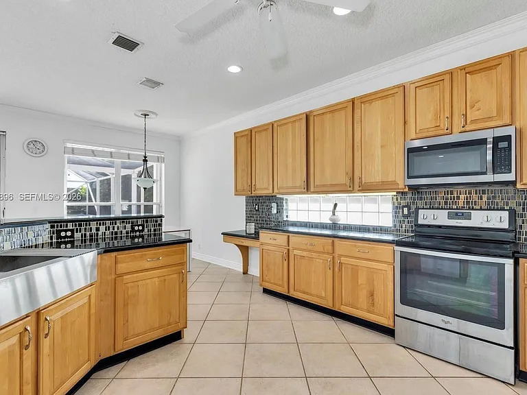 12686 Little Palm Ln — Photo 9