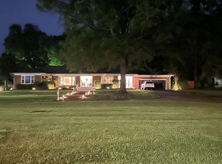 423 Mebanewood Dr, Huntingdon, TN 38344