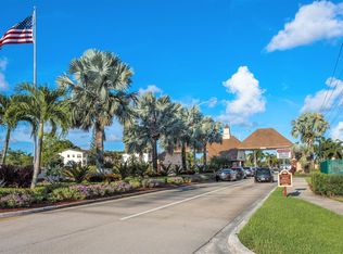 4030 Exeter Dr #B, Boca Raton, FL 33434