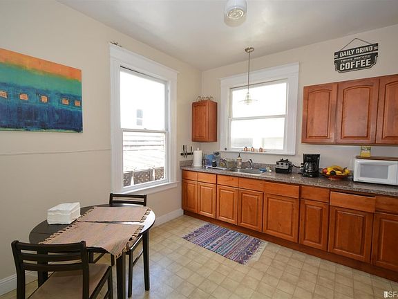 3rd image of 460 Union St