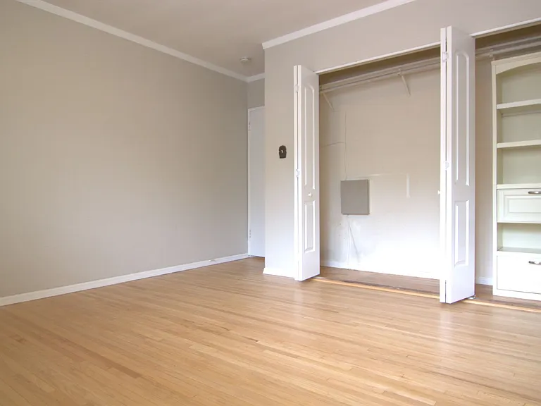 1440 N Pass Ave — Photo 11