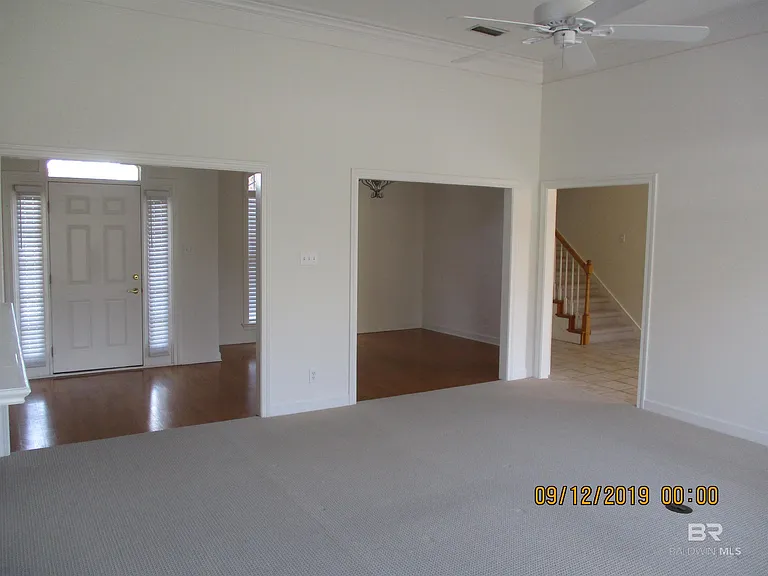 9153 Parliament Cir — Photo 13