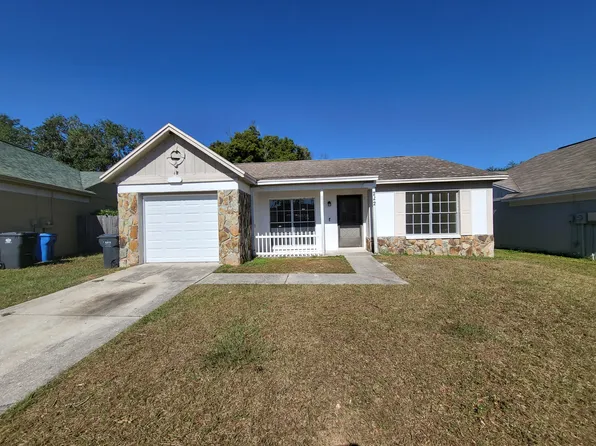 222 Regal Park Dr, Valrico, FL 33594