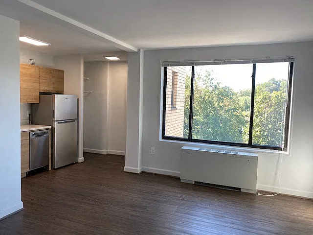 5100 Conn Ave — Photo 11