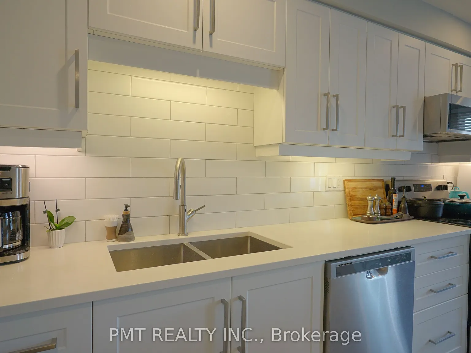 2 bed, $2,250 — Photo 4