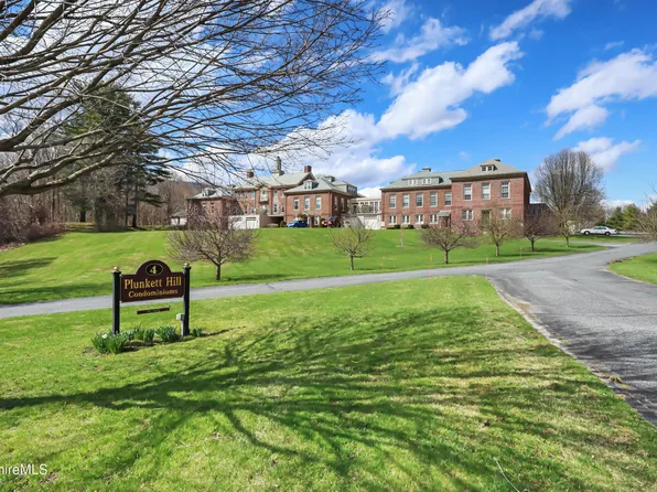 4 Edmunds St Unit M302, Adams, MA 01220