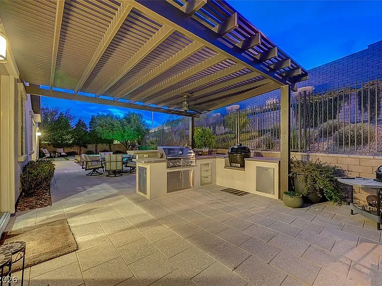 81 Navarra Canyon Ct — Photo 60