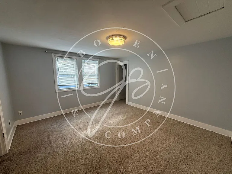 3223 Inverness Ave — Photo 6
