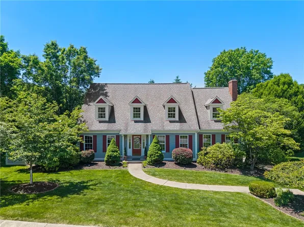 10207 Country Manor Ln, Wexford, PA 15090