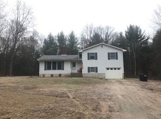 11 Oakdale Dr, Peru, NY 12972