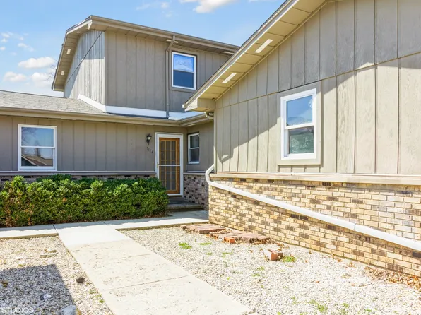 1114 E Arnold St, Sandwich, IL 60548