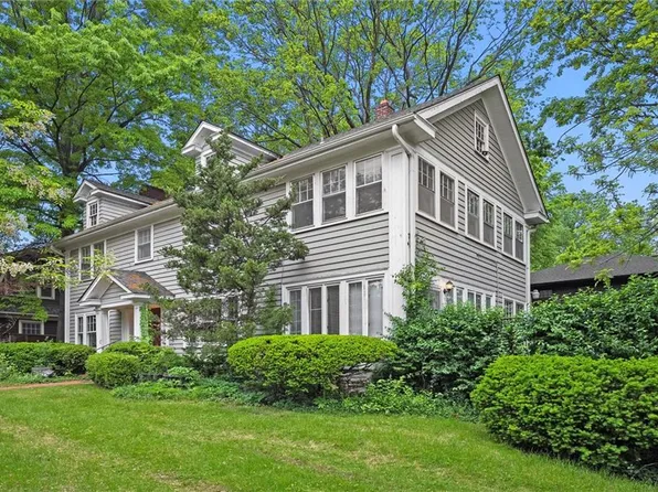 540 E 56th St, Kansas City, MO 64110