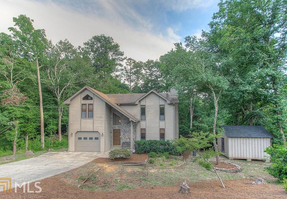 1st image of 2087 Kings Mountain Dr NE