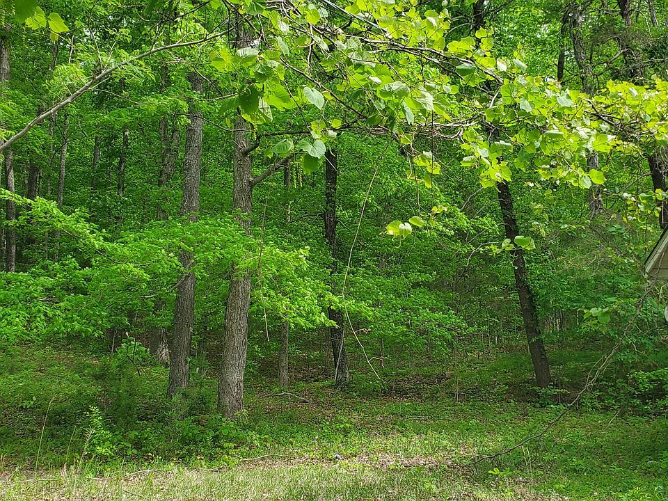 2nd image of 2740 Brier Creek Rd