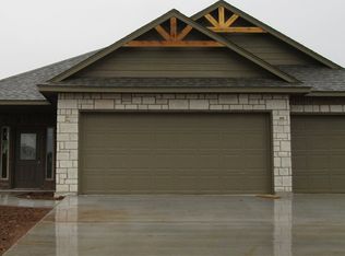 909 SW 79th St, Lawton, OK 73505