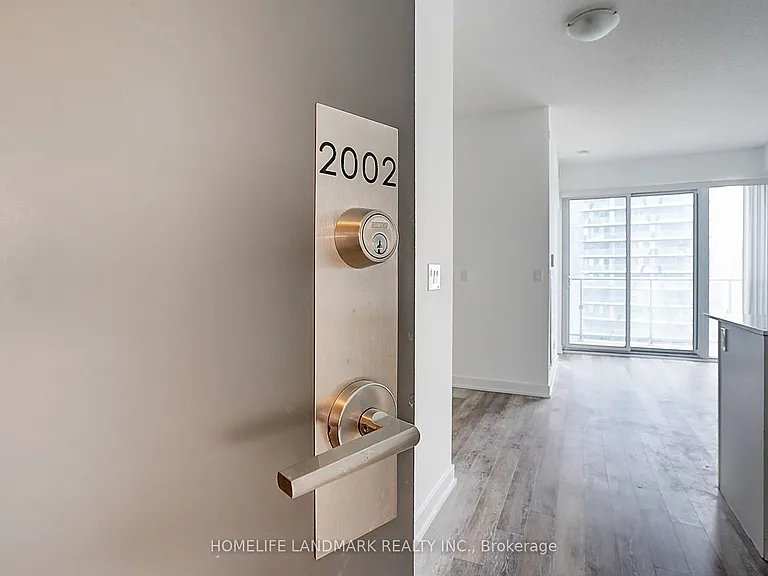 5180 Yonge St #2002 — Photo 12