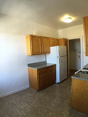 Rented by Giaps Realty Group LLC | media 5