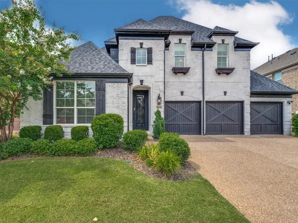 900 Southern Hills Way, Savannah, TX 76227