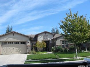 2442 Pepper Tree Ln, Manteca, CA 95336