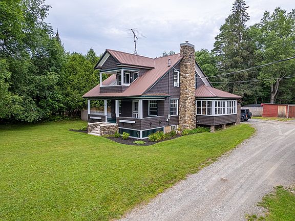 5th image of 30 Roosevelt Ln