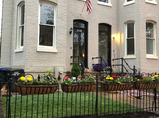 209 9th St SE, Washington, DC 20003