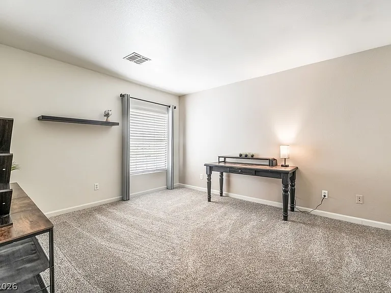 1626 Hennepin Dr — Photo 31