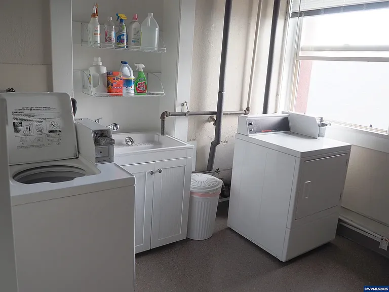 210 SW Jefferson Ave #1 — Photo 17